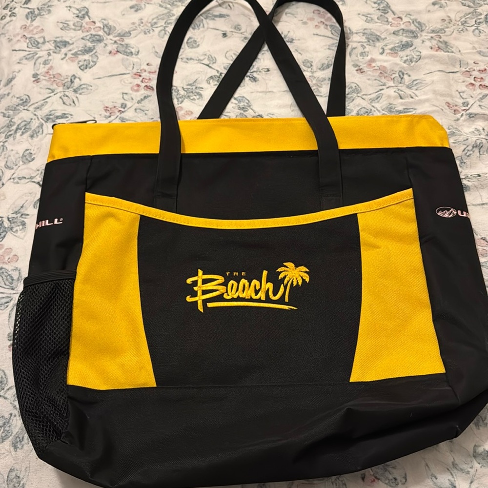 The Beach, beach bag CSULB